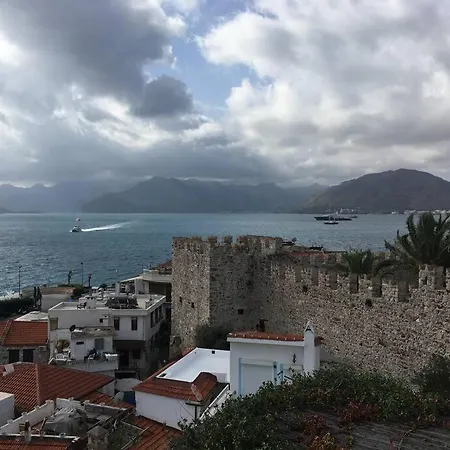 Castle81homes Pink - Sea View House * マルマリス